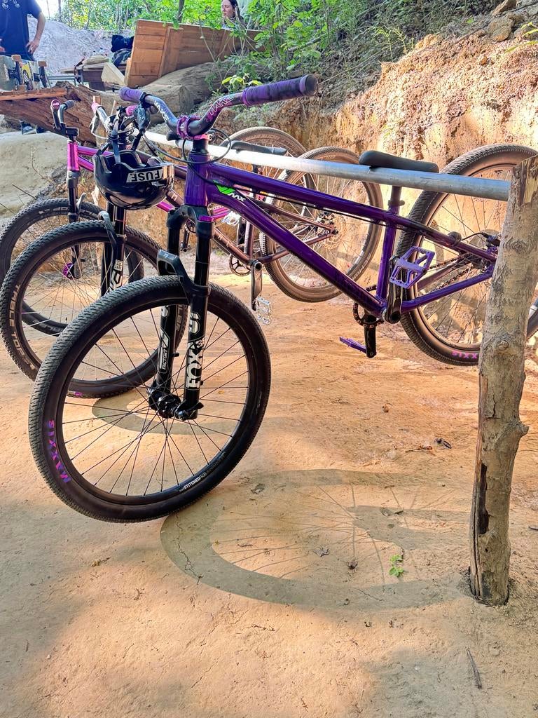 Canyon Stitched 360 Dirtjumper, Ophalen, 24 inch of meer, Gebruikt, Stuur 360° draaibaar