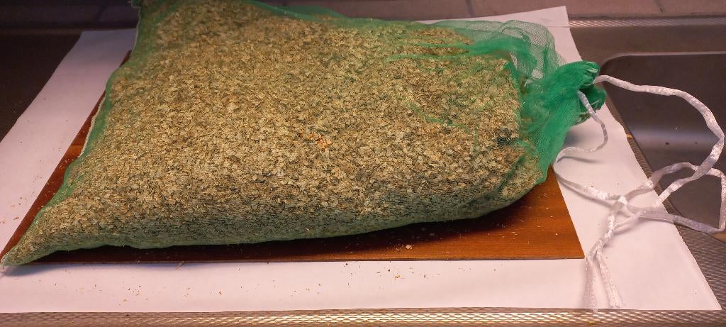 Beuken en eiken zaagsel/krullen voor de hobby-roker, Minder dan 3 m³, Ophalen