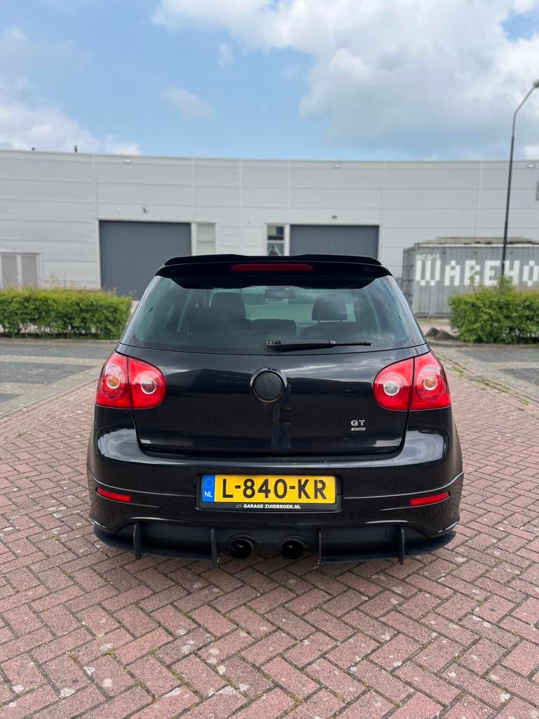 Volkswagen Golf 1.6 75KW 2007 Zwart, Voorwielaandrijving, 4 cilinders, 620 kg, 1200 kg