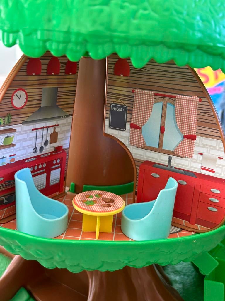 Speelboom Klorofil in Goede Staat, Ophalen, Gebruikt, Poppenhuis