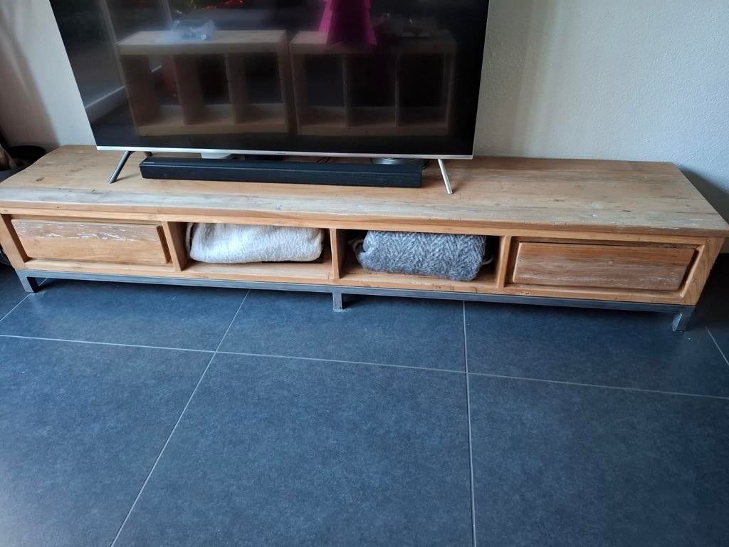 Tower Living Venetië tv-dressoir 220cm, Huis en Inrichting, Kasten | Televisiemeubels, Ophalen, Zo goed als nieuw, 200 cm of meer