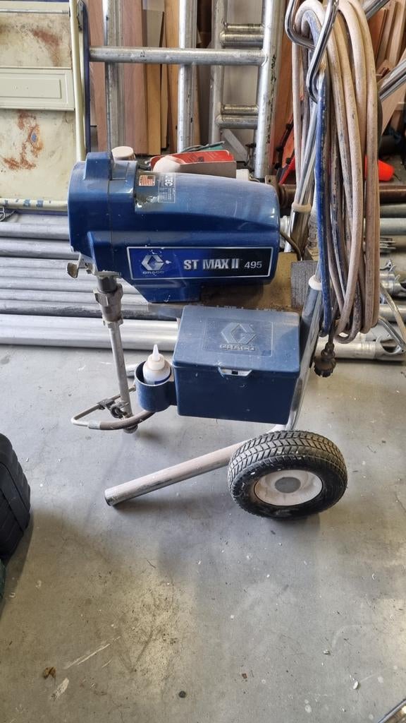Gargo ST Max ll Verfspuit.  Bieden vanaf €1.400,-, Ophalen, Zo goed als nieuw, Verfspuit of Verfpomp