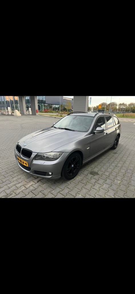 BMW 3-Serie 318 I Touring BusinessLine | Sportstoelen, Auto's, BMW, Achterwielaandrijving, Zwart, Handgeschakeld, Particulier