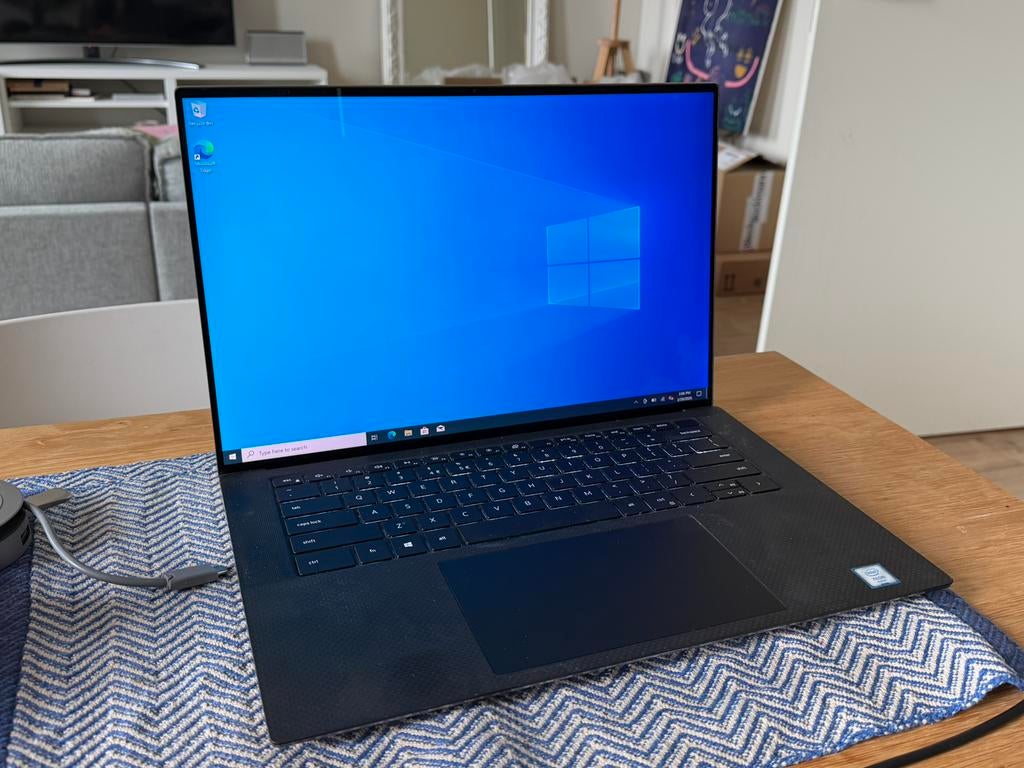 Dell Precision 5550 Xeon W-10855M / Quadro T2000 / 4K Touch, Computers en Software, Chromebooks, Zo goed als nieuw, 15 inch, 16 GB