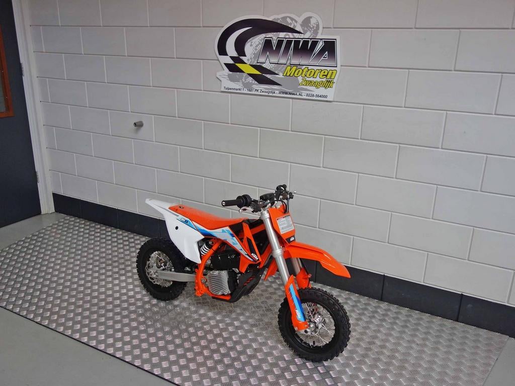 KTM SX-E3 bj 2024 - foto 3