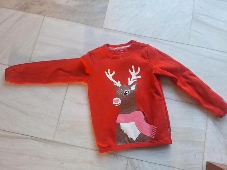Kersttrui we fashion meisje maat 134 zgan staat, Kinderen en Baby's, Kinderkleding | Maat 134, Meisje, Trui of Vest, Ophalen of Verzenden