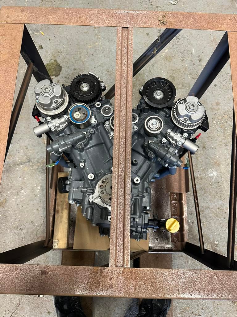 Yamaha 4.2L V6 300 PK Buitenboordmotor, Ophalen, Zo goed als nieuw, Viertaktmotor, 30 pk of meer