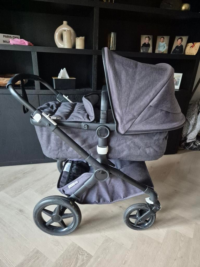 Bugaboo Fox 2 - Washed Black - zeer compleet, Kinderen en Baby's, Kinderwagens en Combinaties, Ophalen, Bugaboo, Combiwagen, Verstelbare duwstang