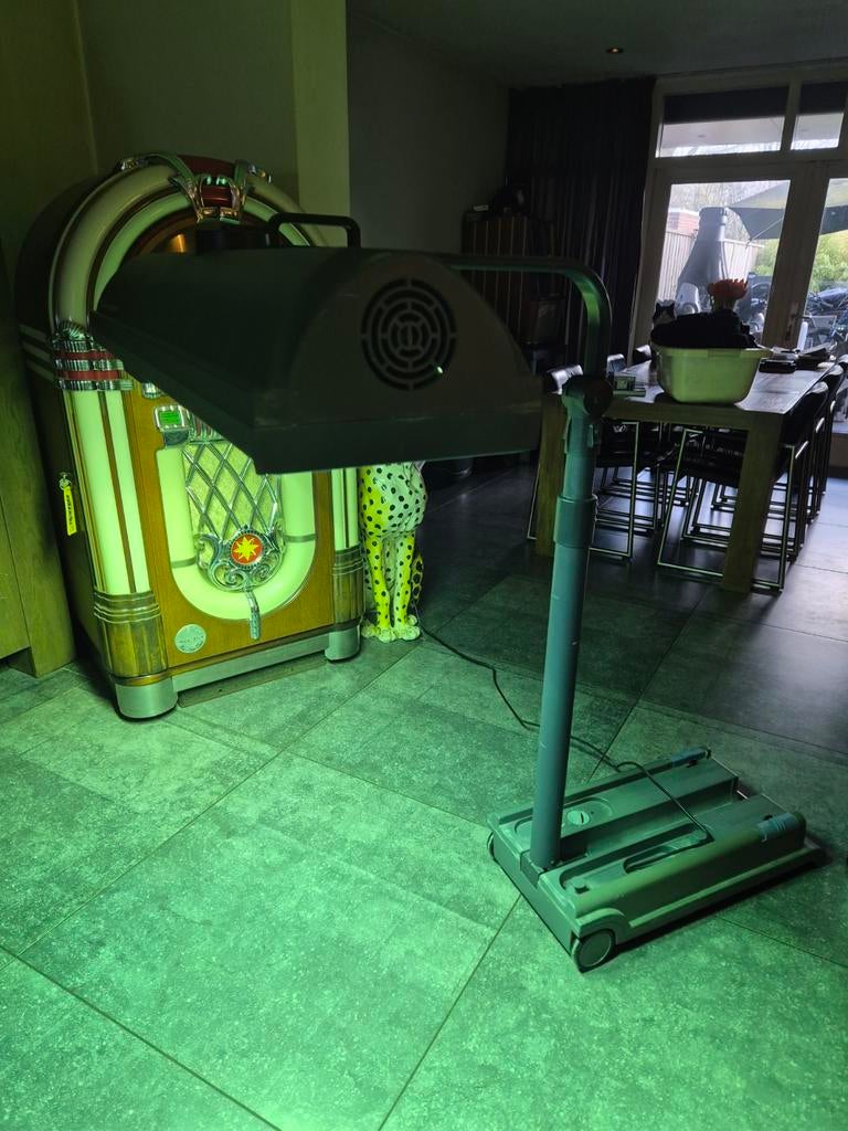 Koopje hb812 hp8540 philips sunmobile inklapbare zonnehemel, Ophalen, Zonnebank enkelzijdig, Minder dan 10 lampen