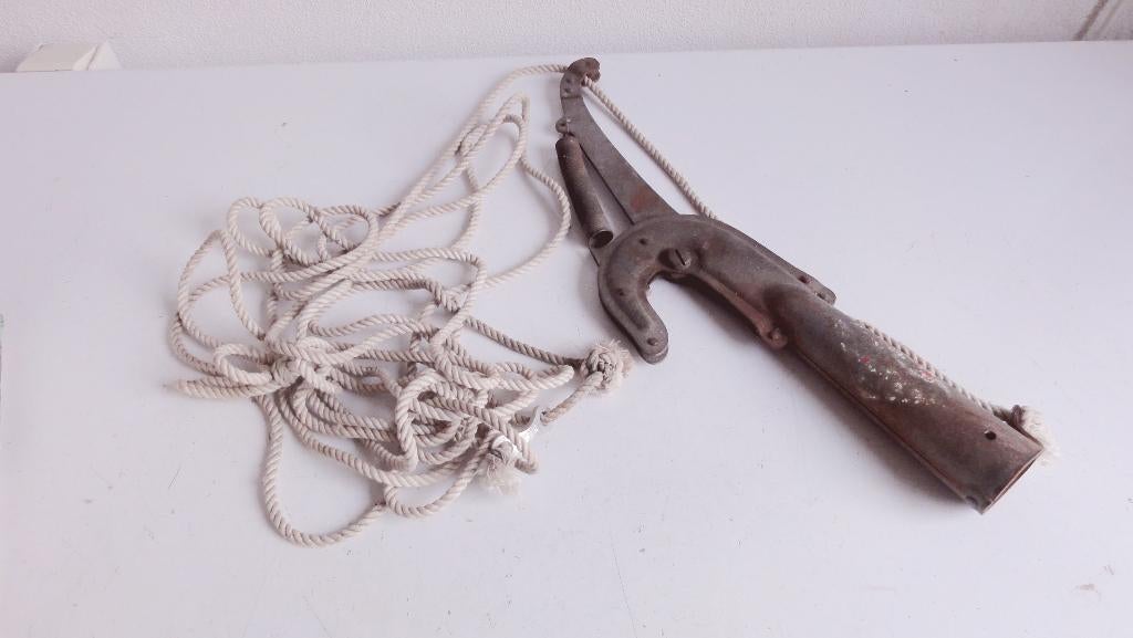 Takkenknipper op steel, antiek, zonder de steel, Ophalen of Verzenden