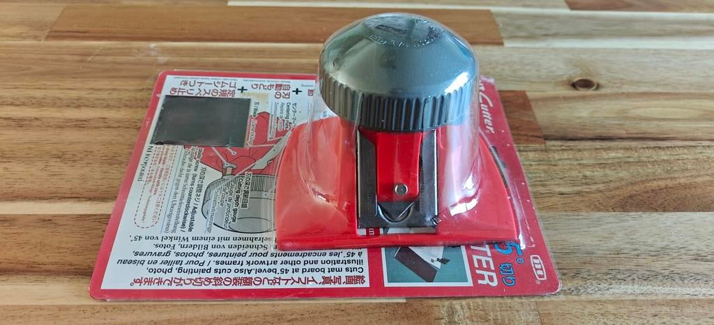 NT Cutter MAT-45P mat board snijder 45 graden, Ophalen