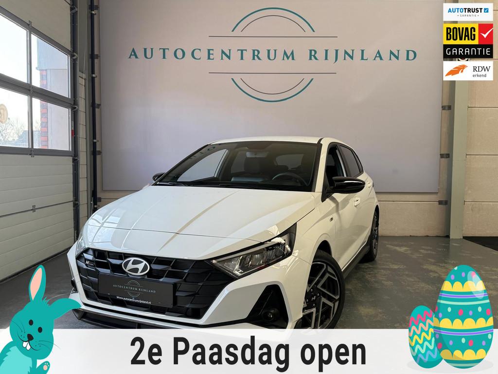 Hyundai I20 ! Paas Actie € 23.499,- ! 1.2 MPI N-Line Comfo, Voorwielaandrijving, Zwart, 4 cilinders, Wit