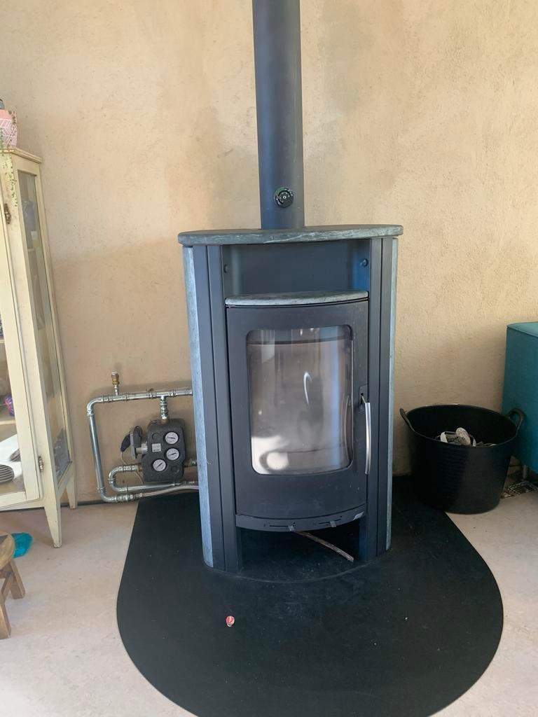 Koppe Caron Aqua Hout CV Kachel - Zwart Serpentijn, Ophalen, Gebruikt, Houtkachel, Vrijstaand