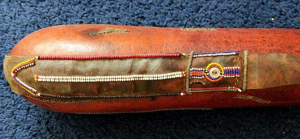 Kalabas drankhouder Massai Kenia, Antiek en Kunst, Kunst | Niet-Westerse kunst, Ophalen of Verzenden