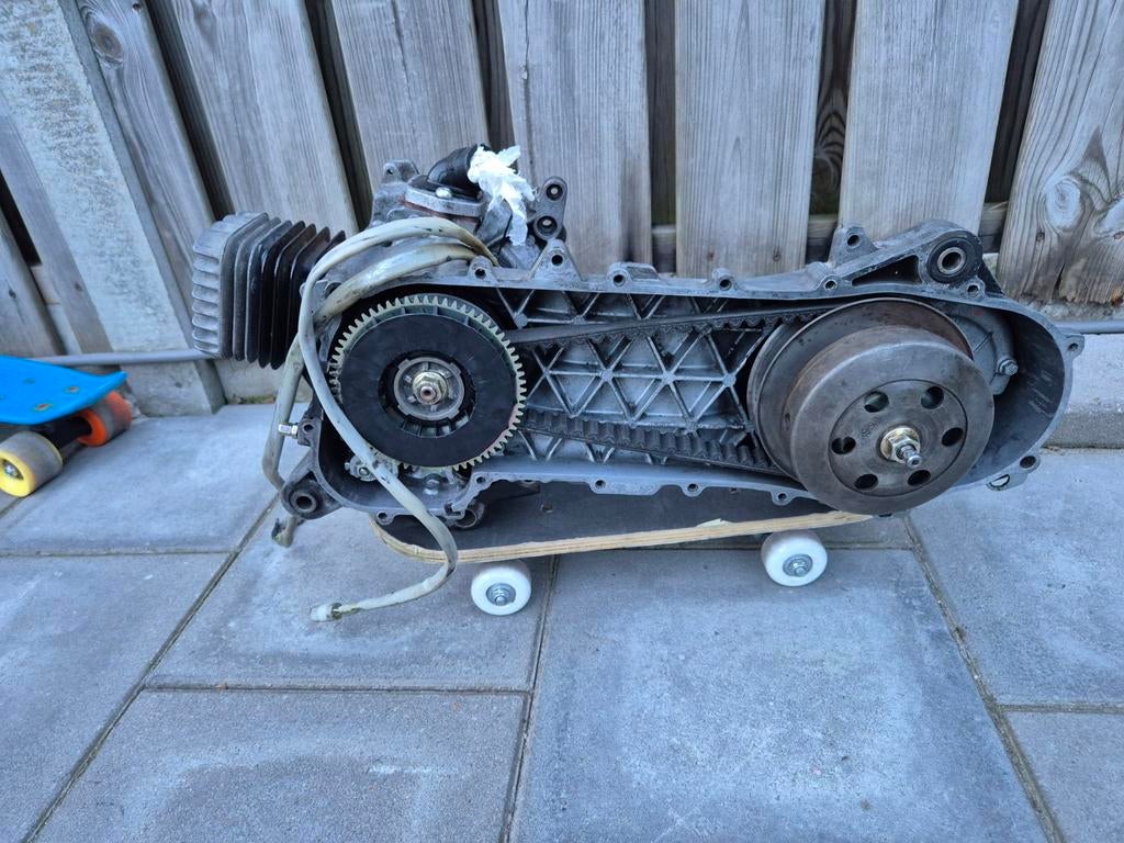 Gilera ice Hi-Per2 tweetaktblok (luchtgekoeld) gereviseerd, Fietsen en Brommers, Ophalen of Verzenden, Zo goed als nieuw, Blok
