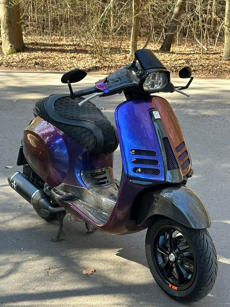 Vespa sprint 300cc, Fietsen en Brommers, Scooters | Vespa, Ophalen of Verzenden, Zo goed als nieuw, Benzine, Overige modellen