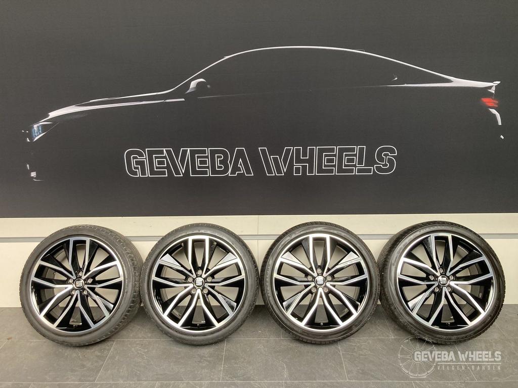 19” originele Seat Ateca velgen + banden 5x112 235/40/19 575, Auto-onderdelen, Banden en Velgen, 19 inch, Gebruikt, -, -