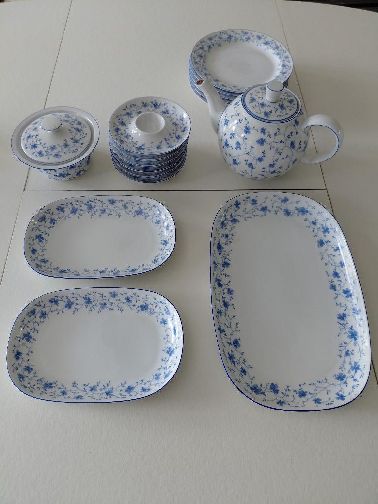 Arzberg Form 1382 Blaublüten ontbijtservies uit 1982, Ophalen, Gebruikt, Overige stijlen, Porselein