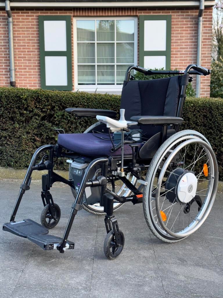 Elektrische rolstoel Invacare met Alber e-fix Licht,krachtig, Ophalen of Verzenden, Inklapbaar, Zo goed als nieuw, Elektrische rolstoel