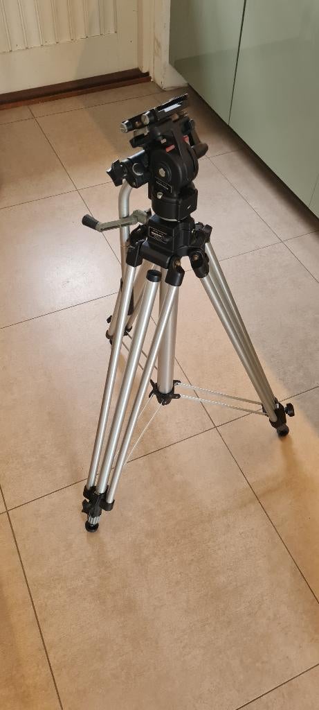 Professioneel Manfrotto statief: #028, Kop: #136, Audio, Tv en Foto, Fotografie | Statieven en Balhoofden, Gebruikt, Minder dan 150 cm