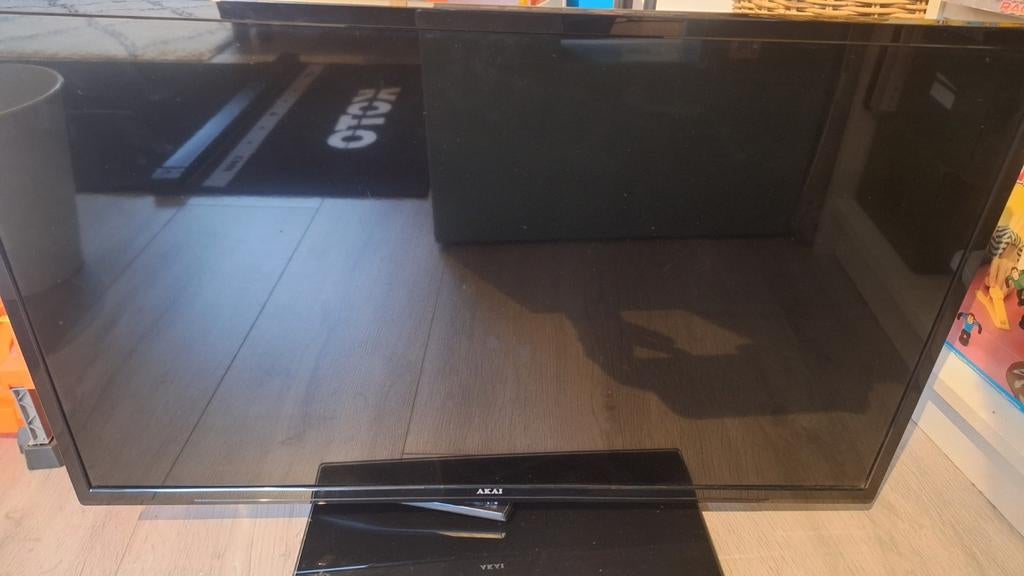 Akai TV 32 inch met ingebouwde dvd-speler, 50 Hz, HD Ready (720p), Minder dan 40 cm, Ophalen