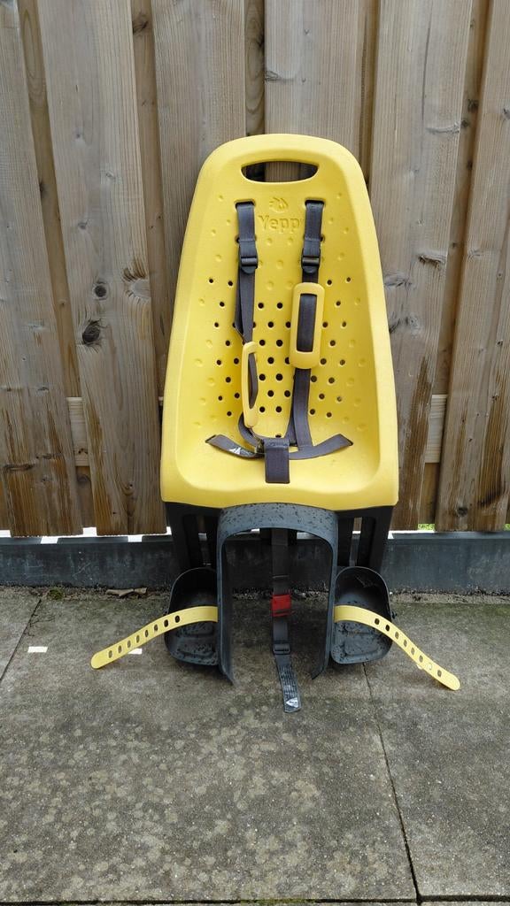 Yepp fietsstoel geel voor achterop de fiets, Ophalen, Gebruikt