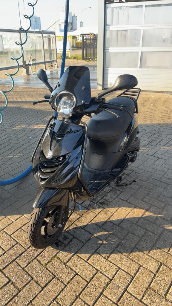 Piaggo zip iget 2020 zo goed als nieuw, Maximaal 45 km/u, Zip, Ophalen of Verzenden, Zo goed als nieuw