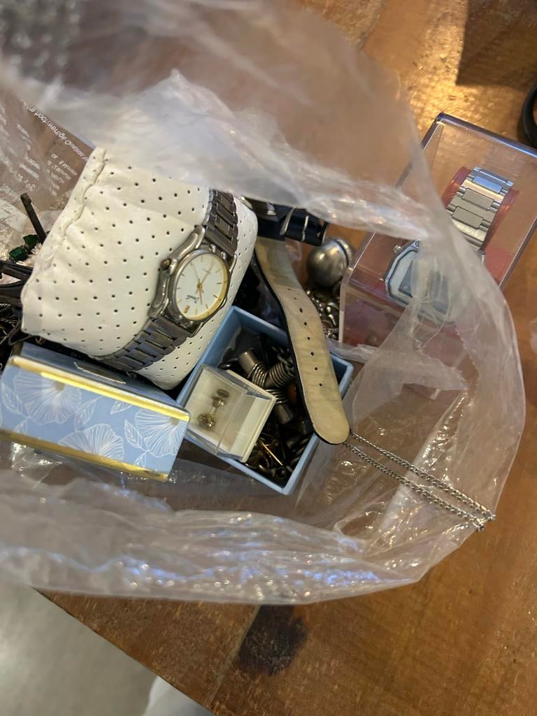 Sierraden uit erfenis, Gebruikt, Staal, Polshorloge, Ophalen