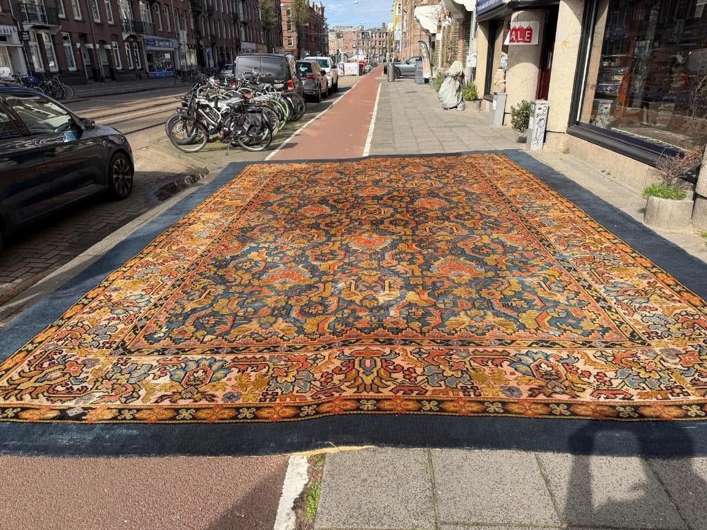 Antiek België-Nederland Tapijt ( Antique Carpet) 650 x460 cm, Gebruikt, Overige kleuren, Wol, 200 cm of meer