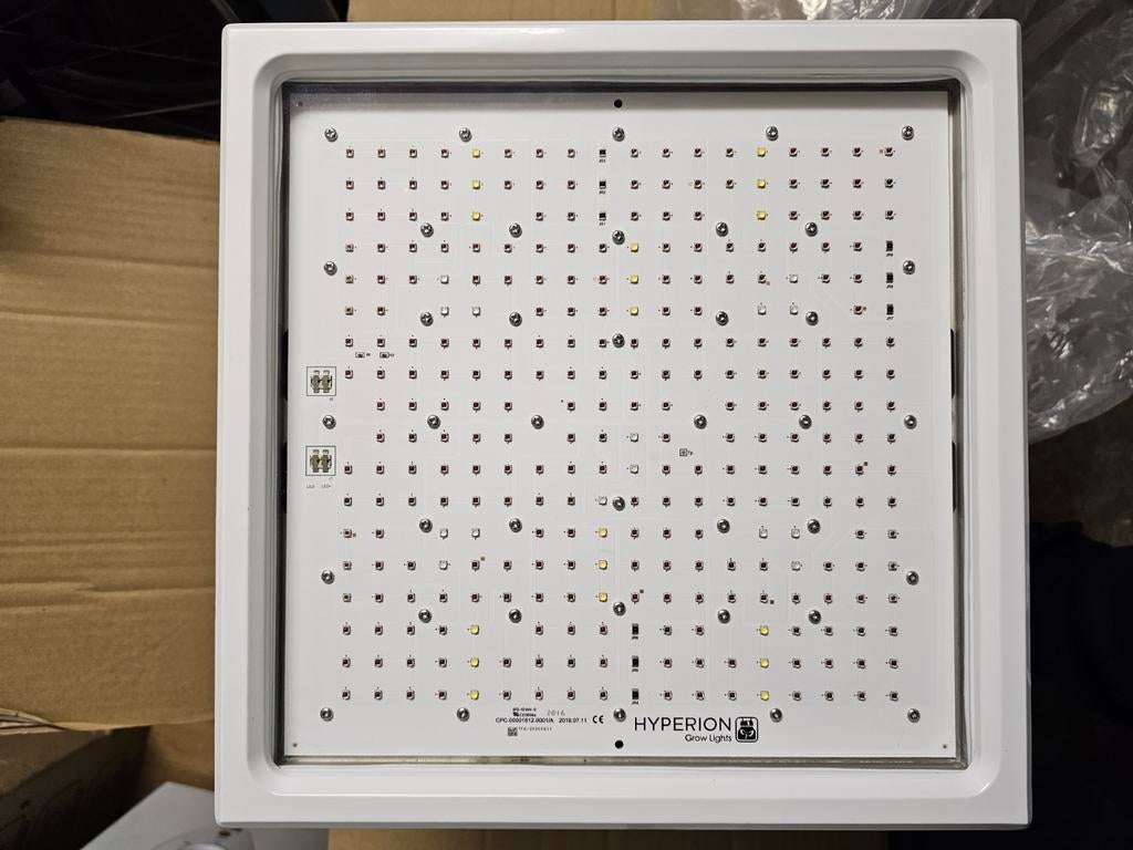 Hyperion Grow Lights LED Kweeklamp - HVGC-650A-L-HP, Tuin en Terras, Kweekspullen, Ophalen of Verzenden, Nieuw, Kweeklamp