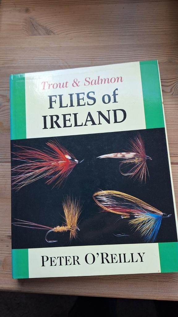 Trout & Salmon Flies of Ireland - Peter O'Reilly, Watersport en Boten, Hengelsport | Vliegvissen, Ophalen of Verzenden
