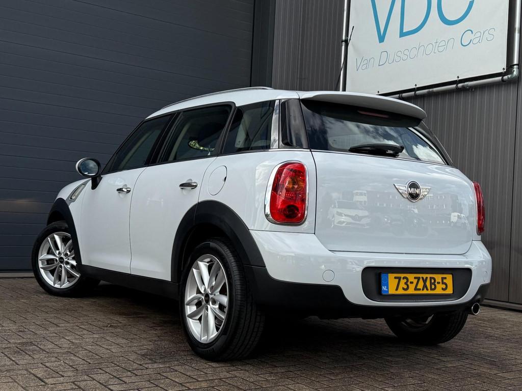 Mini Mini Countryman 1.6 Cooper Business Line | Half Leder |, Auto's, Mini, Voorwielaandrijving, Euro 5, Gebruikt, Zwart