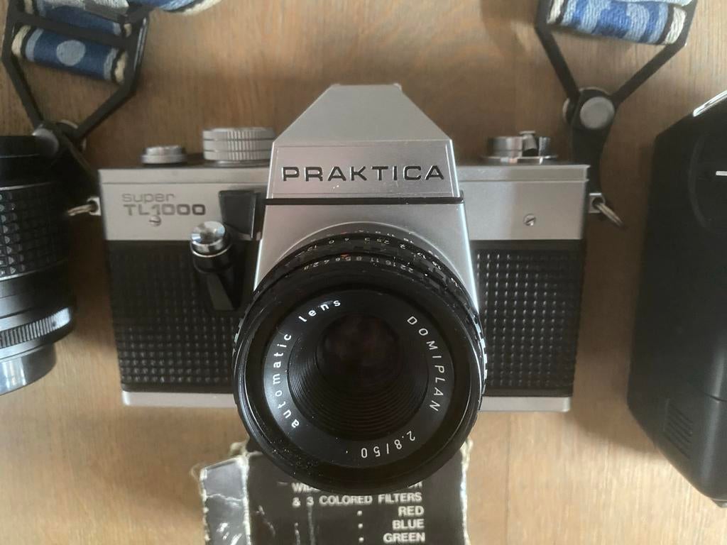 Praktica TL 1000 Spiegelreflexcamera met accessoires, Ophalen of Verzenden, Gebruikt, Spiegelreflex, Overige Merken