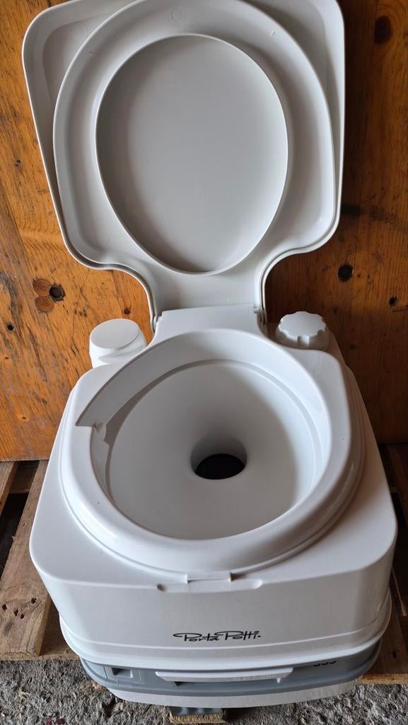 Thetford Porta Potti 335, Ophalen
