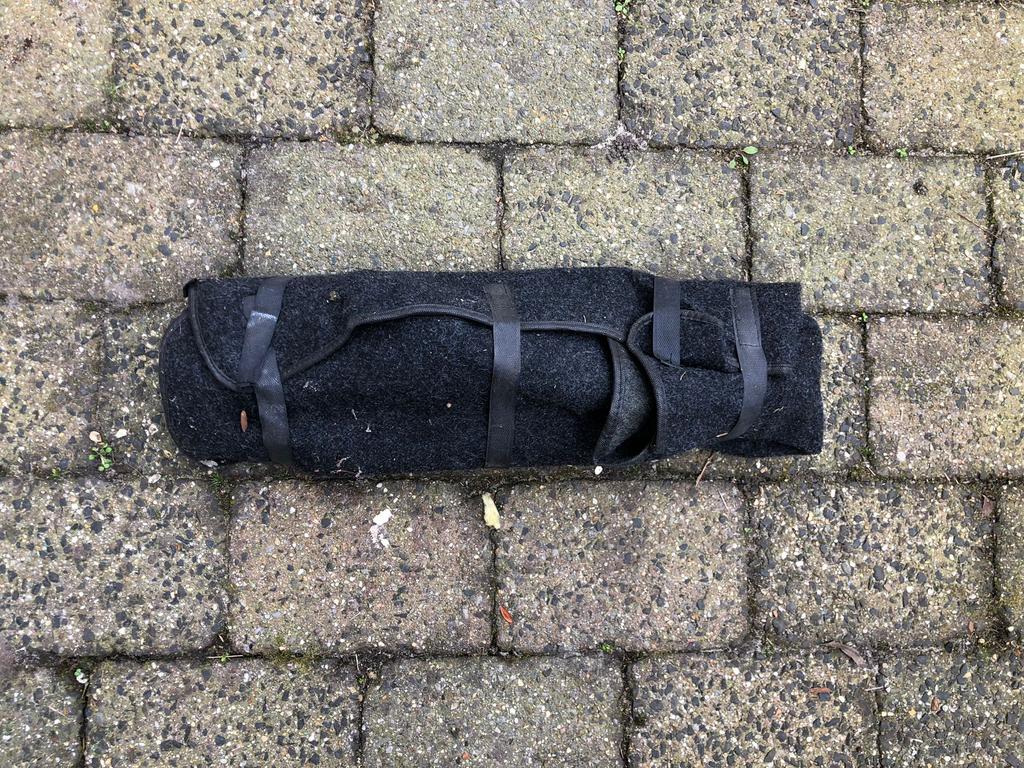 Krik. In zeer goede staat., Ophalen