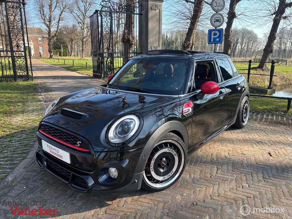 Mini 2.0 John Cooper Works 5Drs Automaat|H&K|PANO|HUD|Dealer, 1998 cc, Gebruikt, 4 cilinders, Zwart