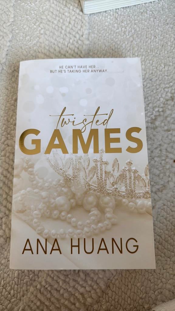 Twisted series, Ophalen, Nieuw, Nederland