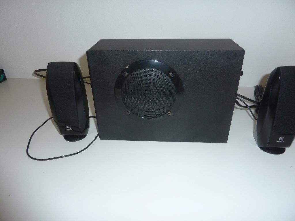 Logitech Speakerset, Overige merken, Subwoofer, Ophalen of Verzenden, Zo goed als nieuw