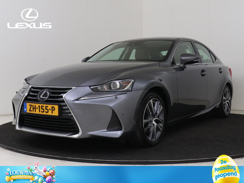 Lexus IS 300h Hybrid Edition 30 | Premium Navigatie | Safety, Automaat, 12 maanden, Achterwielaandrijving, Gebruikt