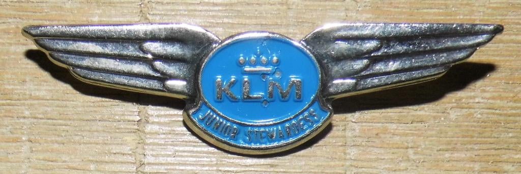 Speld KLM, Junior Stewardess, Ophalen of Verzenden, Gebruikt, Transport, Speldje of Pin