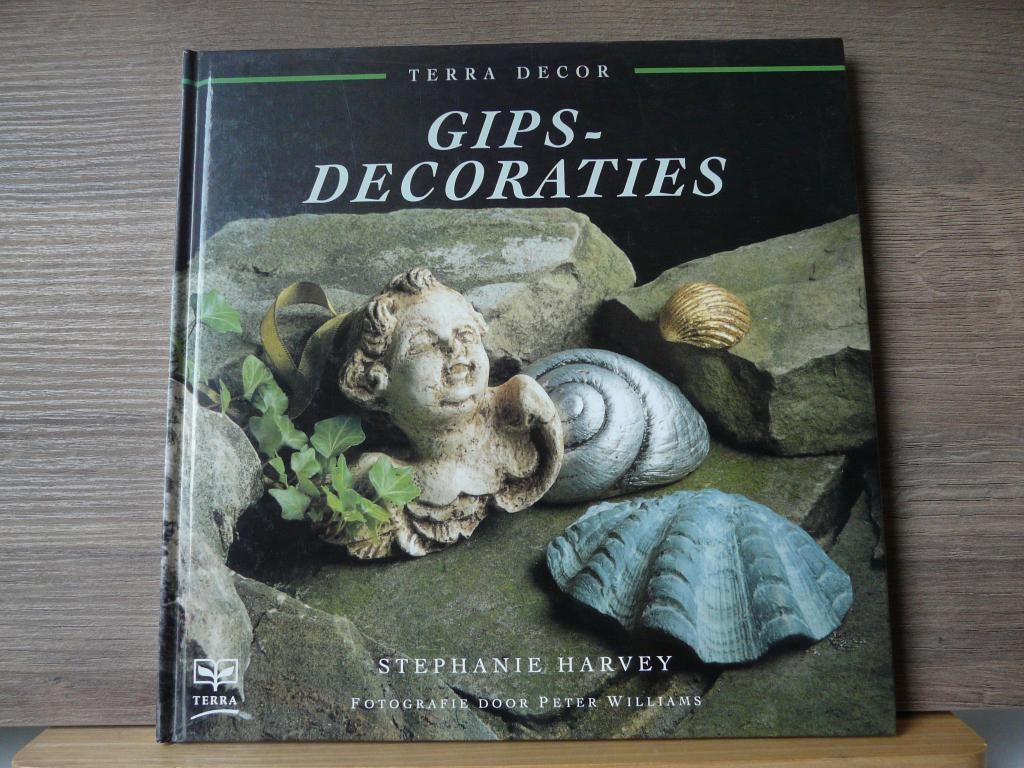 Boek Hobby Gips Decoraties door Stephanie Harvey, Ophalen of Verzenden, Zo goed als nieuw, Overige onderwerpen, Stephanie Harvey