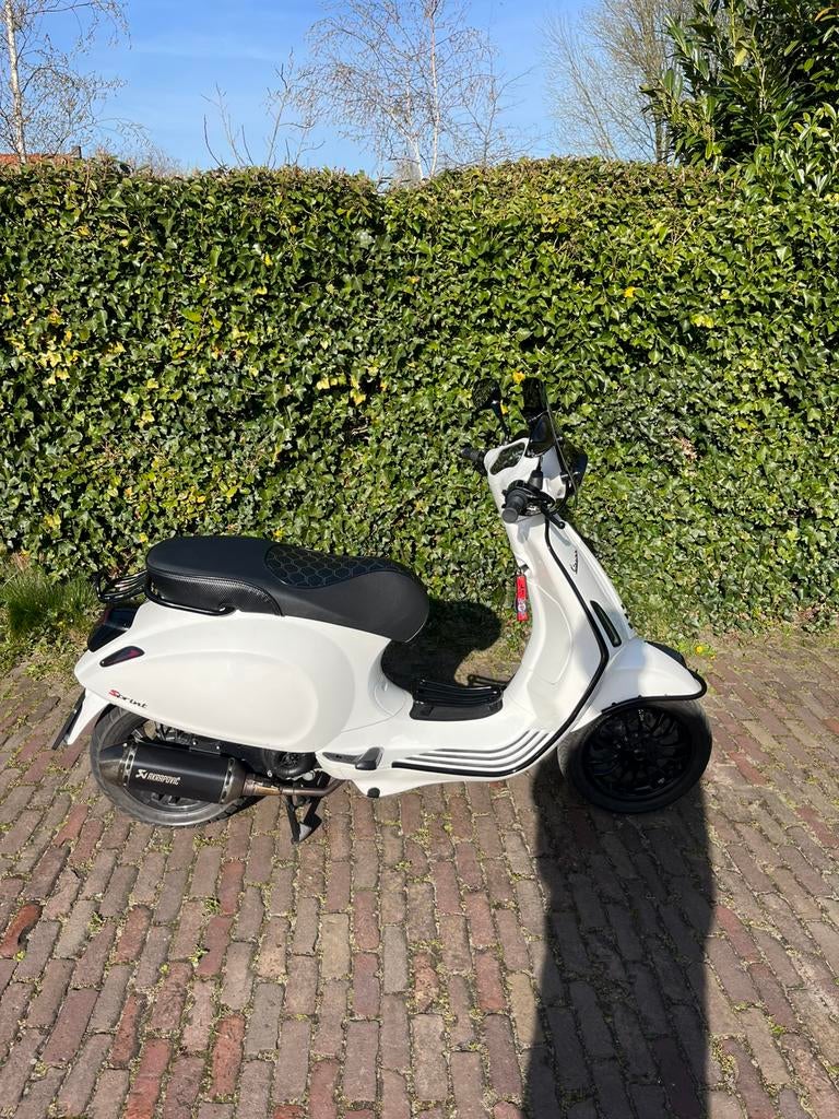 Vespa Sprint 80cc 4v met 2v onsteking, Fietsen en Brommers, Scooters | Vespa, Zo goed als nieuw, Benzine, Ophalen of Verzenden
