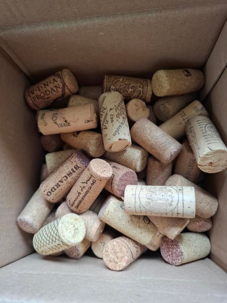 Wijnkurken 100 stuks, Tuin en Terras, Minder dan 3 m³, Ophalen of Verzenden