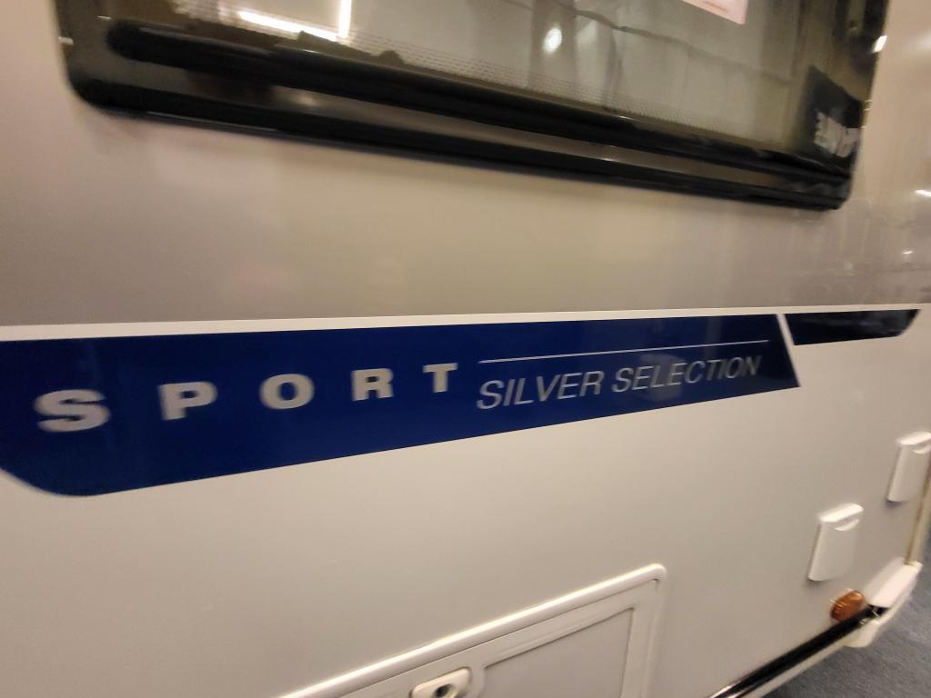 Knaus Sport 400 LK Kinderkamer, Schokbreker, Bedrijf, Treinzit, Knaus