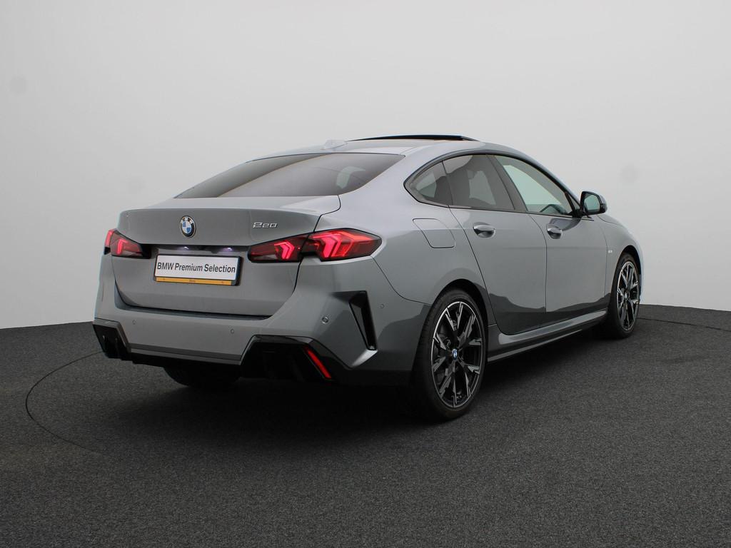 BMW 2 Serie Gran Coupé 220 M Sportpakket | Premium Pack | S, Stof, Euro 6, Met garantie (alle), Origineel Nederlands
