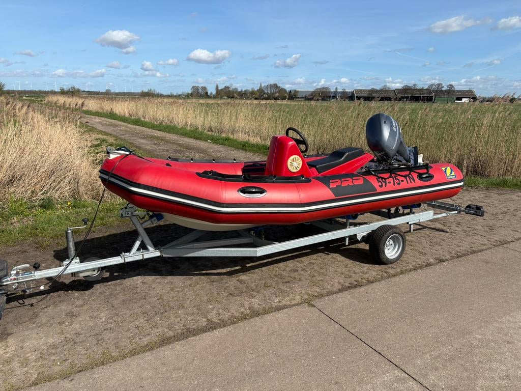 Zodiac 420 PRO YAMAHA F40 nieuwe trailer, Watersport en Boten, Rubberboten, Ophalen of Verzenden, Benzine, Minder dan 70 pk, Overige materialen