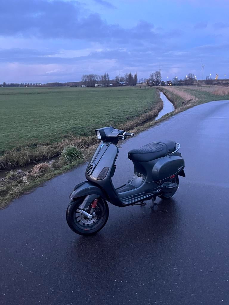 Vespa s 70cc, Ophalen, Zo goed als nieuw, Tweetakt, Vespa