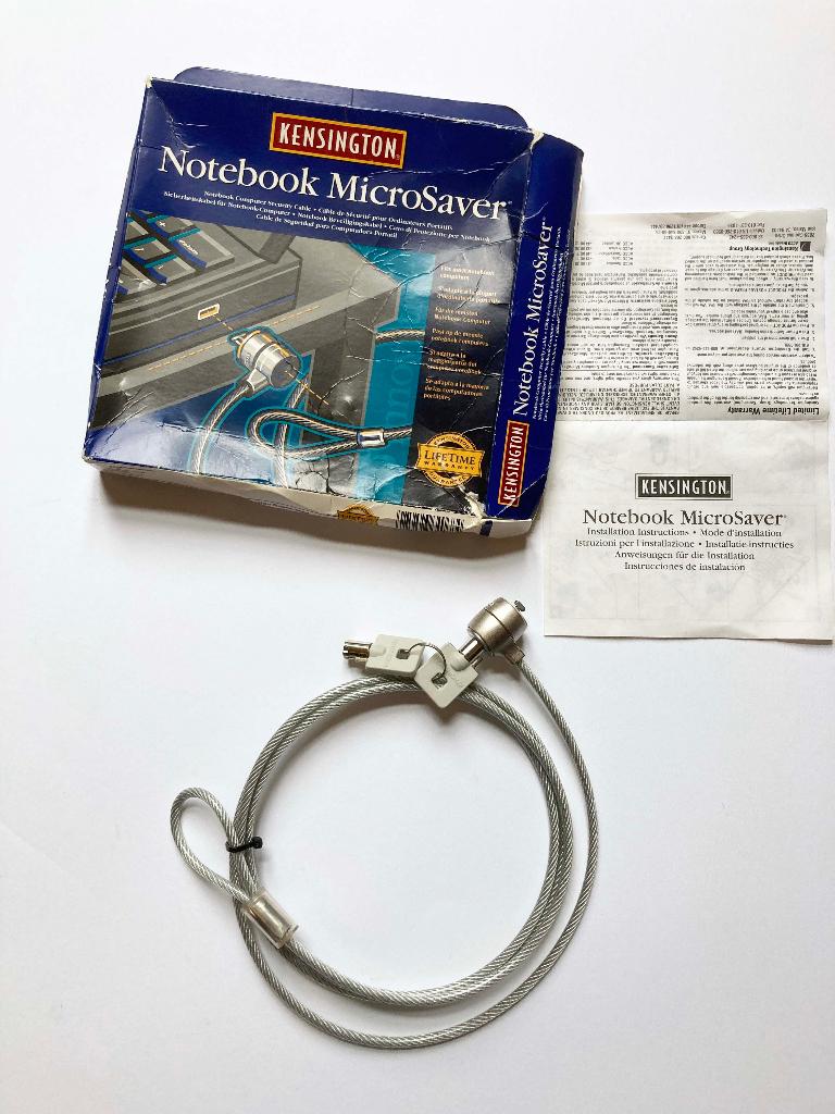 Slot met kabel voor laptop, twee sleutels, Ophalen of Verzenden, Zo goed als nieuw