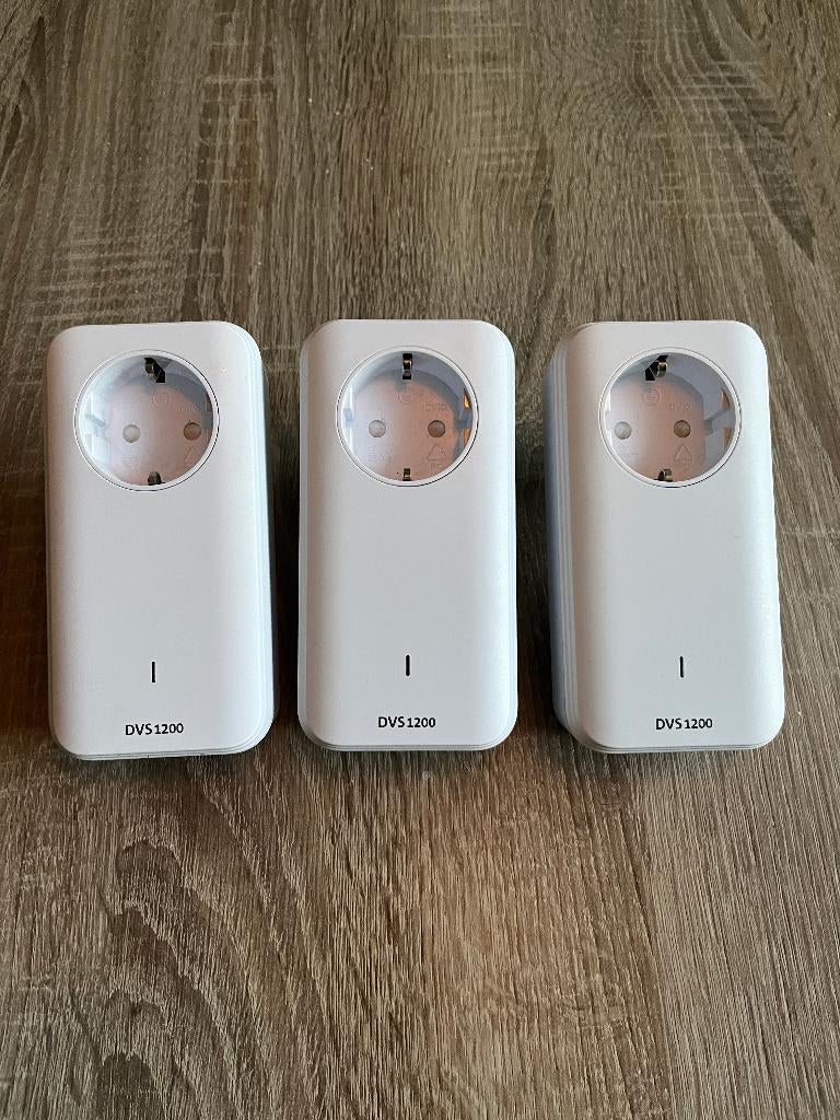 3x DVS 1200 Devolo Powerline adapter/draadloze verbindingset, Ophalen of Verzenden, Zo goed als nieuw, TP-Link, Devolo