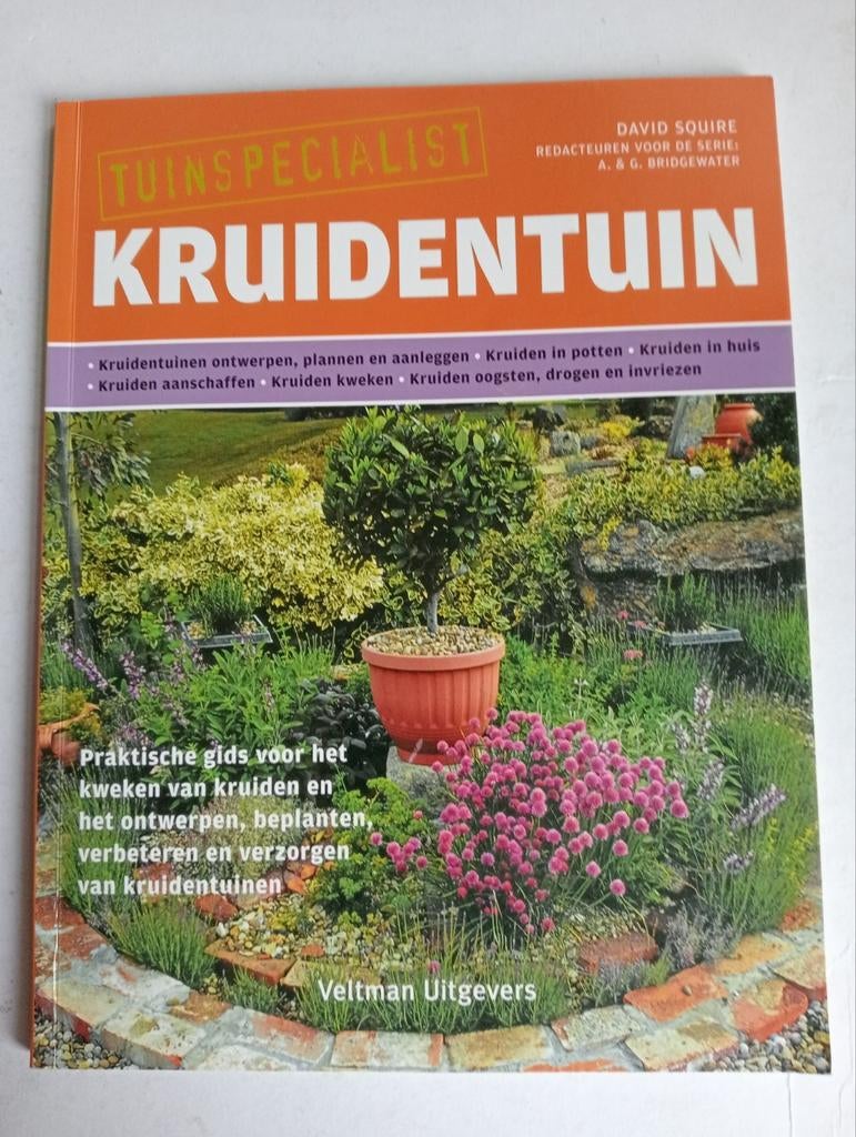 Tuinspecialist Kruidentuin boek, Boeken, Ophalen of Verzenden, Gelezen